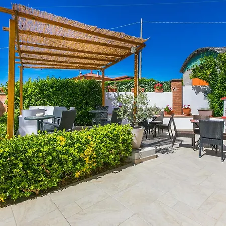 Apartment Salvia By Interhome San Vincenzo