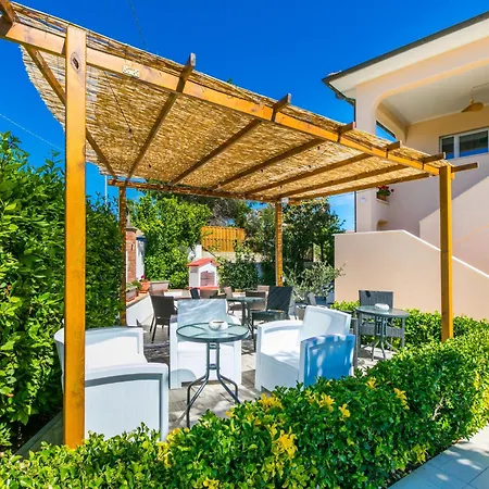 Salvia By Interhome San Vincenzo